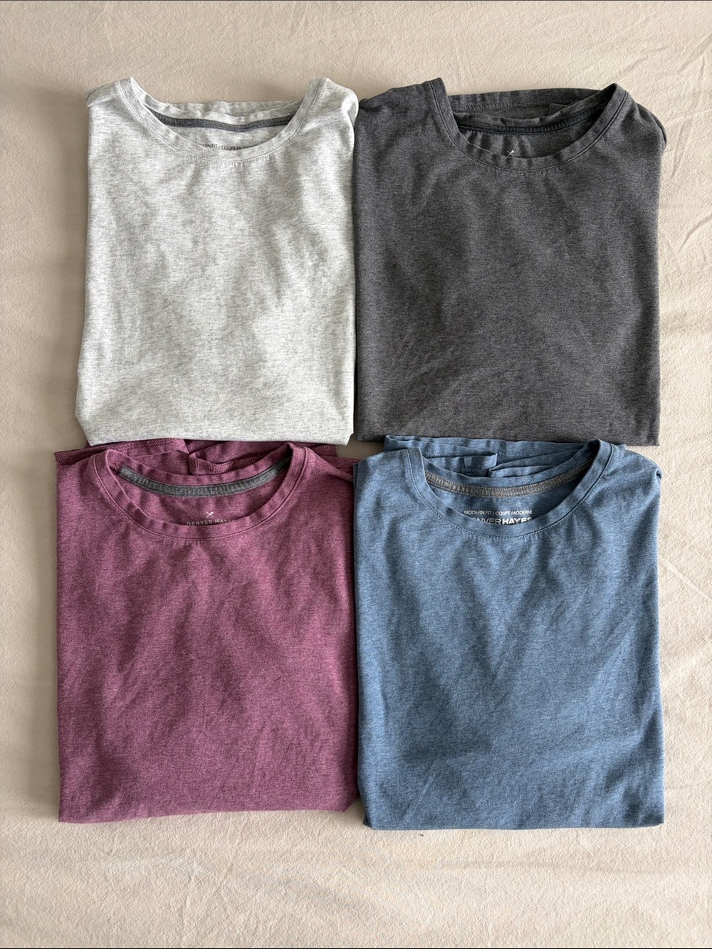 Denver Hayes Men’s Crew Neck T-Shirts - sz L